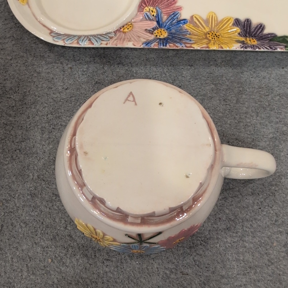 Vintage Aurillia Hand Painted Floral Ceramic Snack Set Cup and Tray 4pc VG - Picture 4 of 6